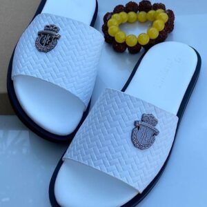 White 1 of 1 leather palm