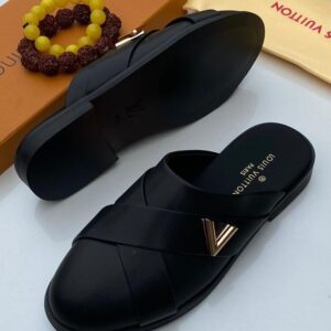 New cross leather black half shoe